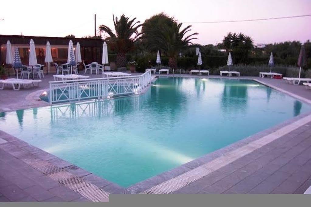 Theológos Alkmini Hotel מראה חיצוני תמונה
